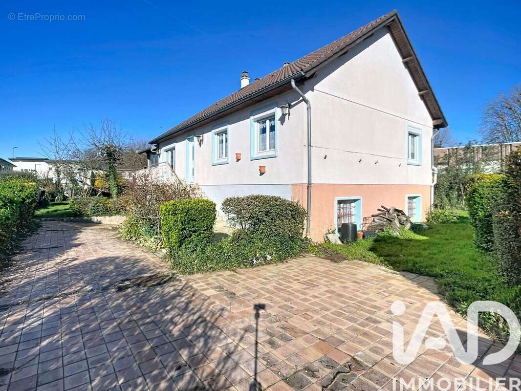 Photo 9 - Maison à FOURCHAMBAULT