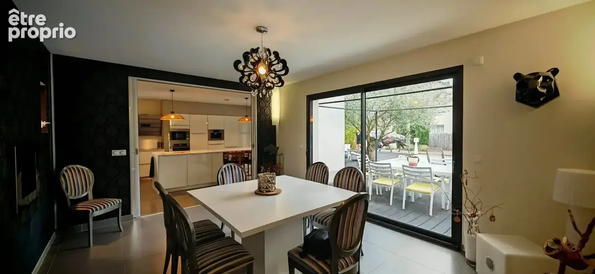 Saint Julien Les Villas - Maison familiale 255 m2   5 chambr - photo 6