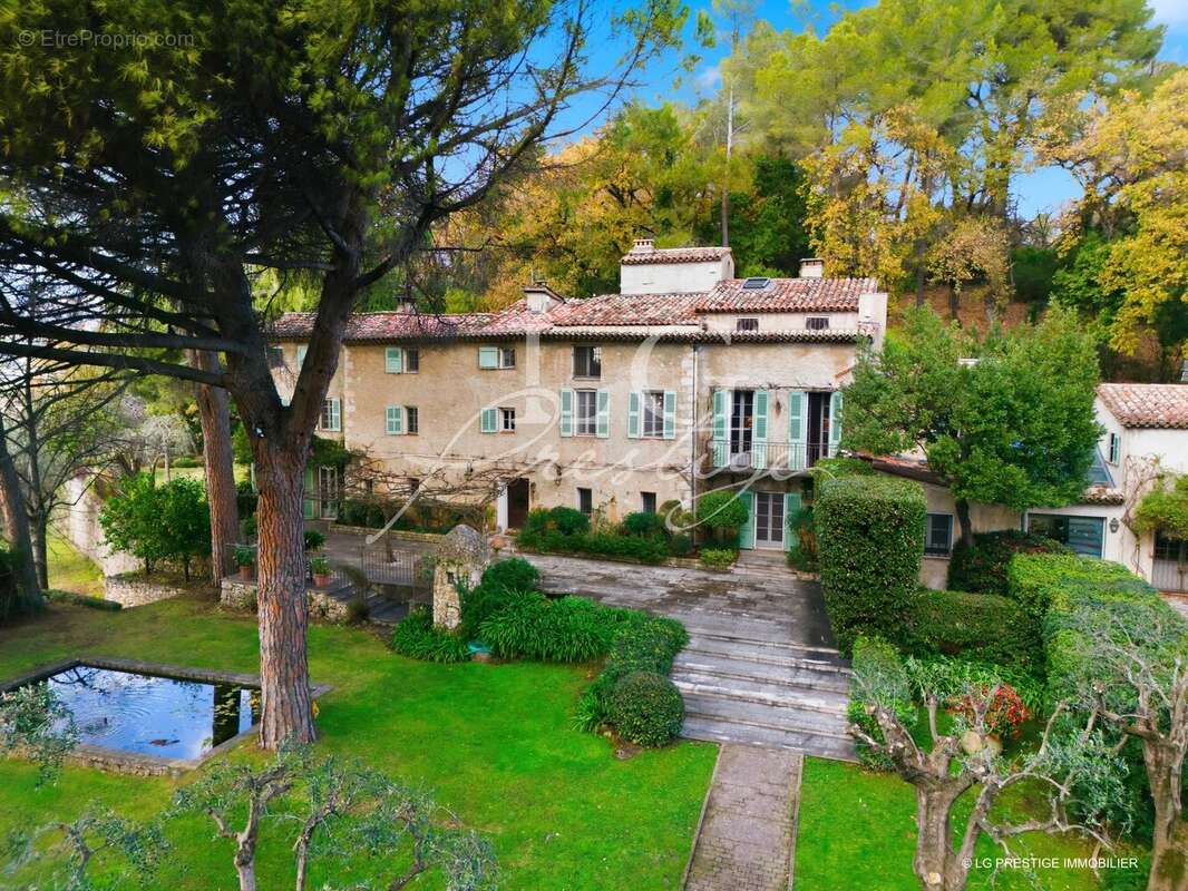 Maison à GRASSE