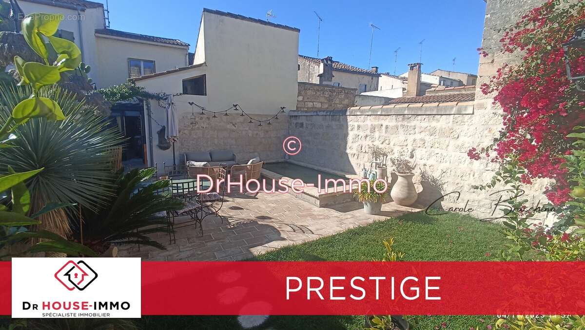 Maison à AIGUES-MORTES