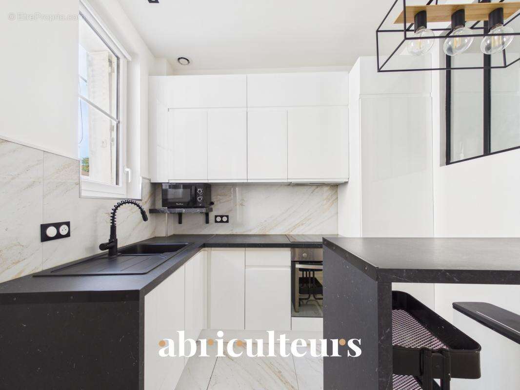 Appartement - 42 m² - 3 pièces - Colombes Rue Maurice Berteaux - photo 4
