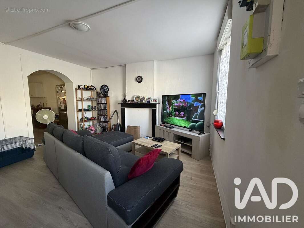 Maison 77 m² à Beuvrages  - photo 2