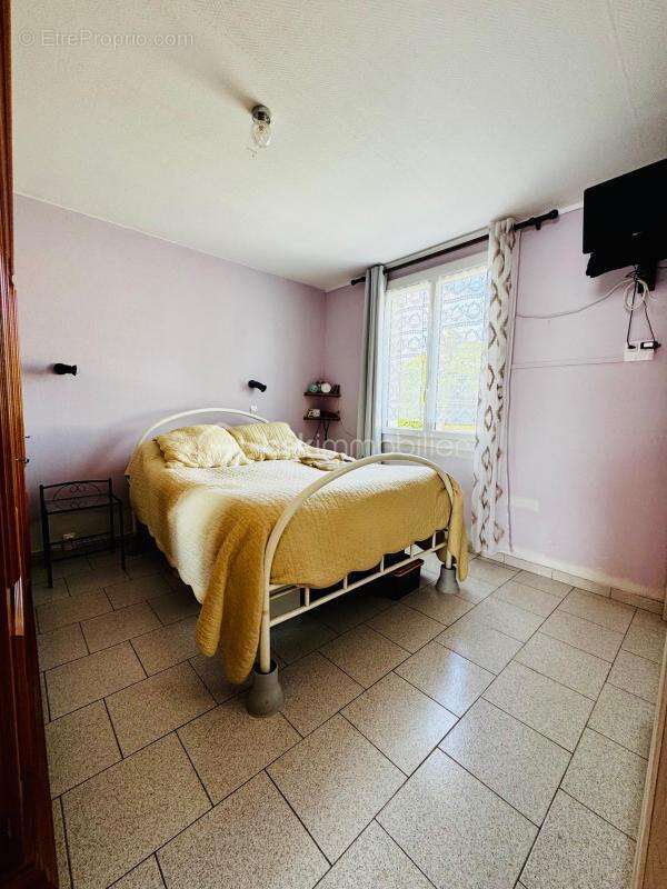 Maison à RUFFEC
