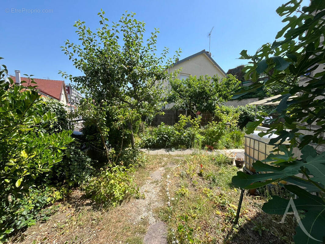 Maison à NOISY-LE-SEC