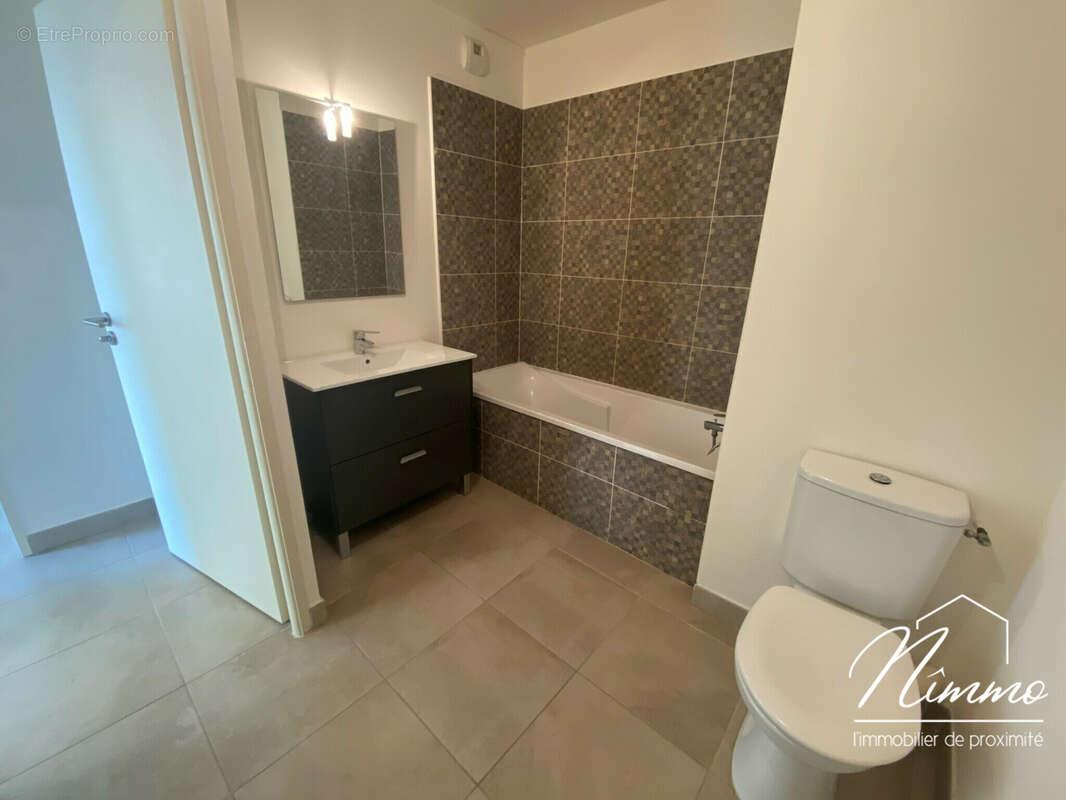 Appartement à NIMES