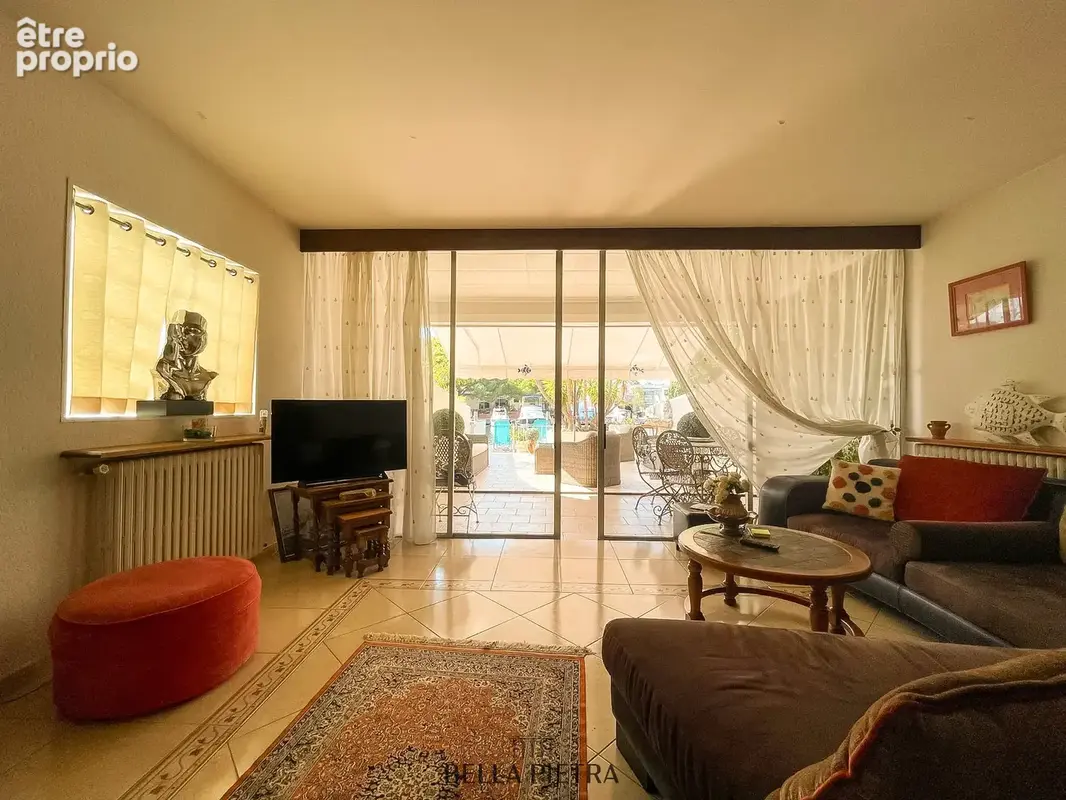 Maison 6 pièces 119 m² à vendre à Le Grau-Du-Roi (30240) - photo 9