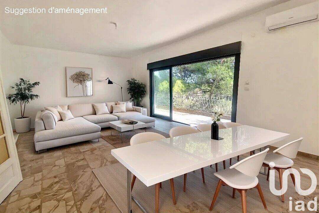 Photo 1 - Appartement à CHATEAURENARD