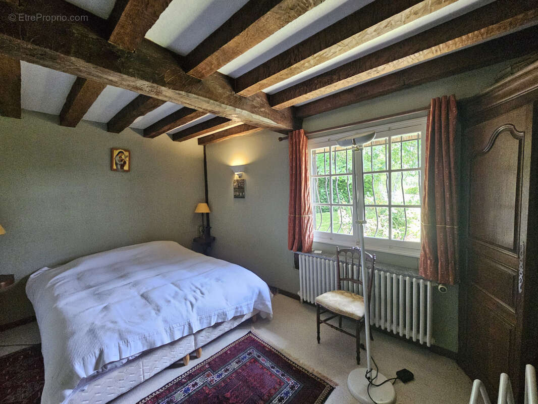 Maison à CORMEILLES