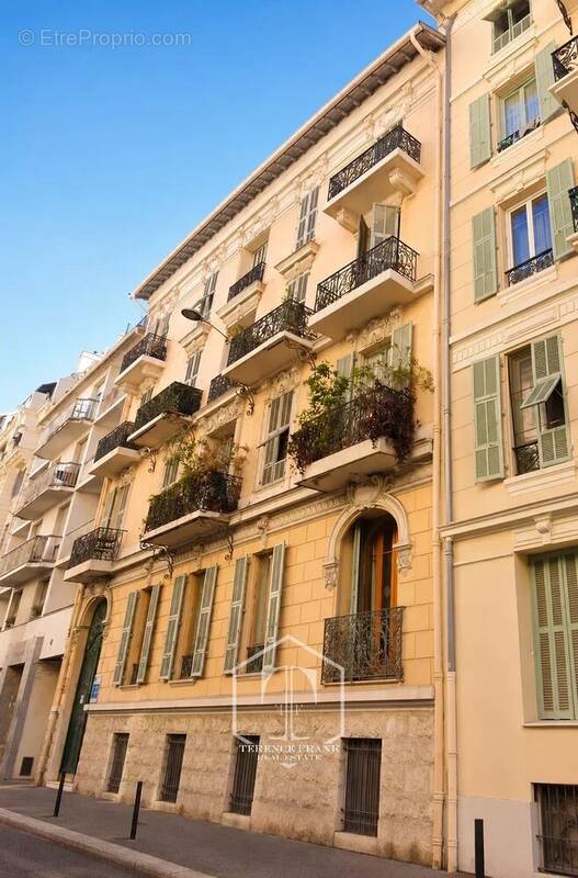 Appartement à NICE