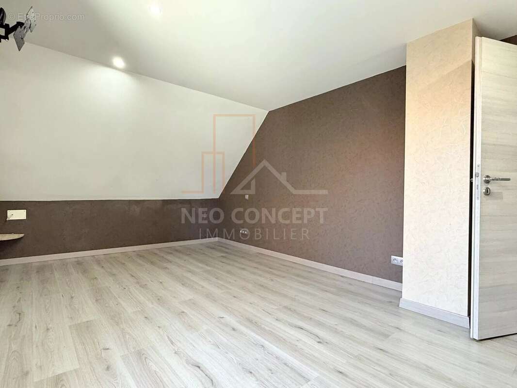 Maison à NIEDERBRONN-LES-BAINS