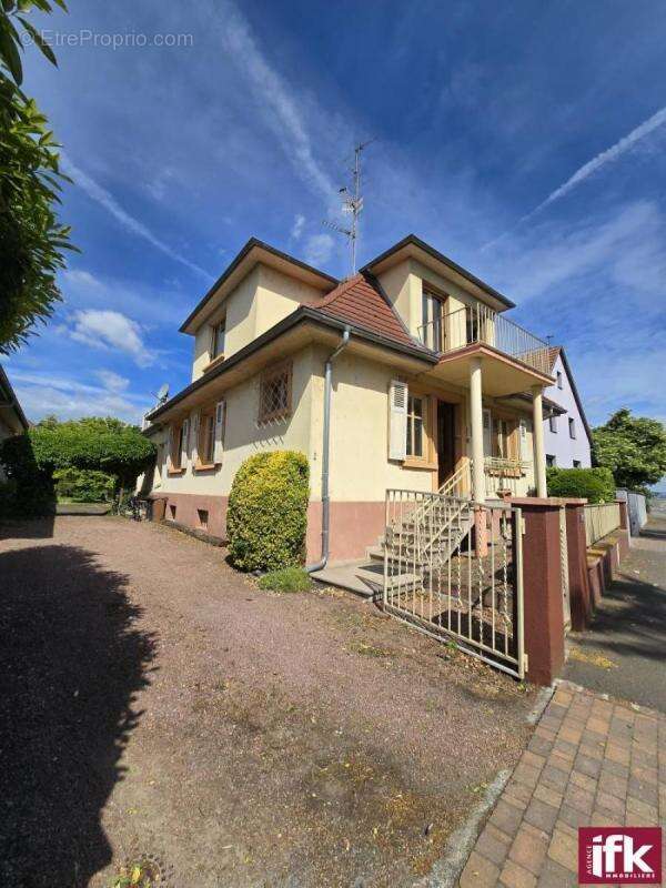 Andolsheim maison à rénover de 161m2 sur terrain de 7.43a - photo 2