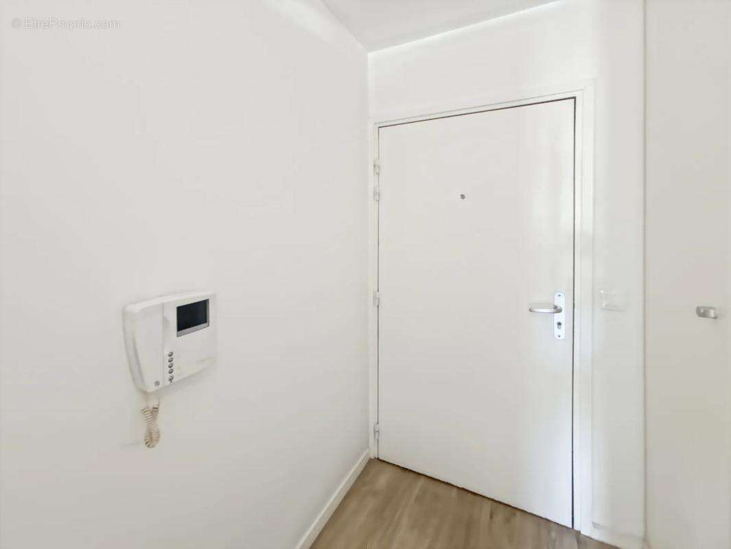 Appartement à CORBEIL-ESSONNES