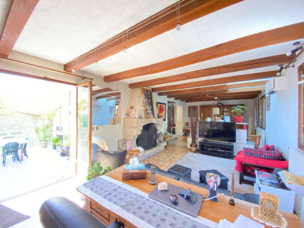 Maison à ATHIS-MONS