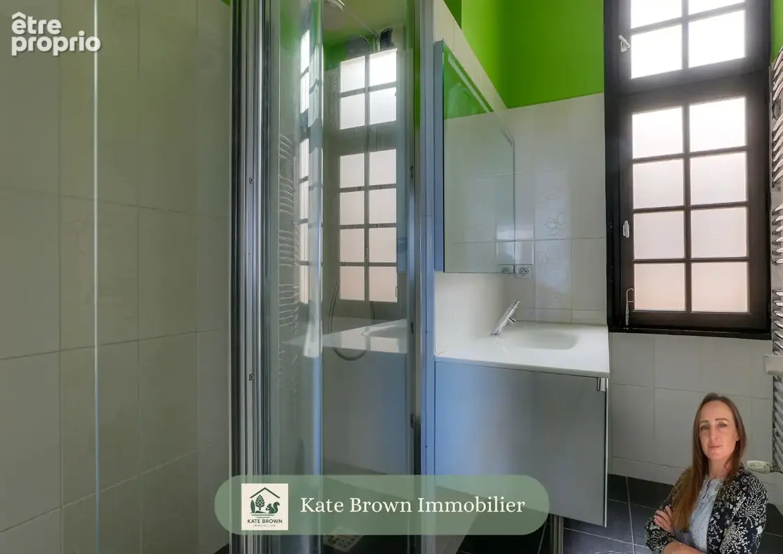 Superbe Appartement T3 avec Vue Imprenable sur la Nive au Cœur Historique de Bayonne - photo 11