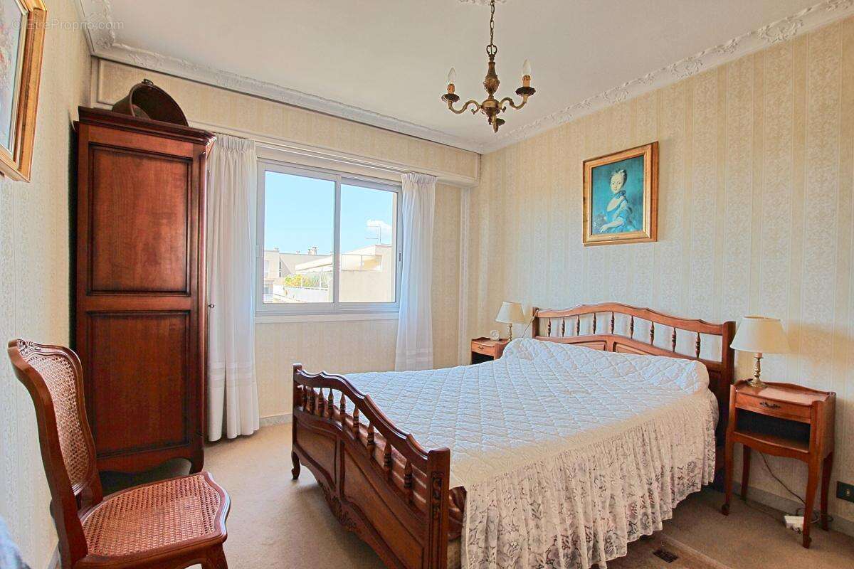 Appartement à LE CANNET