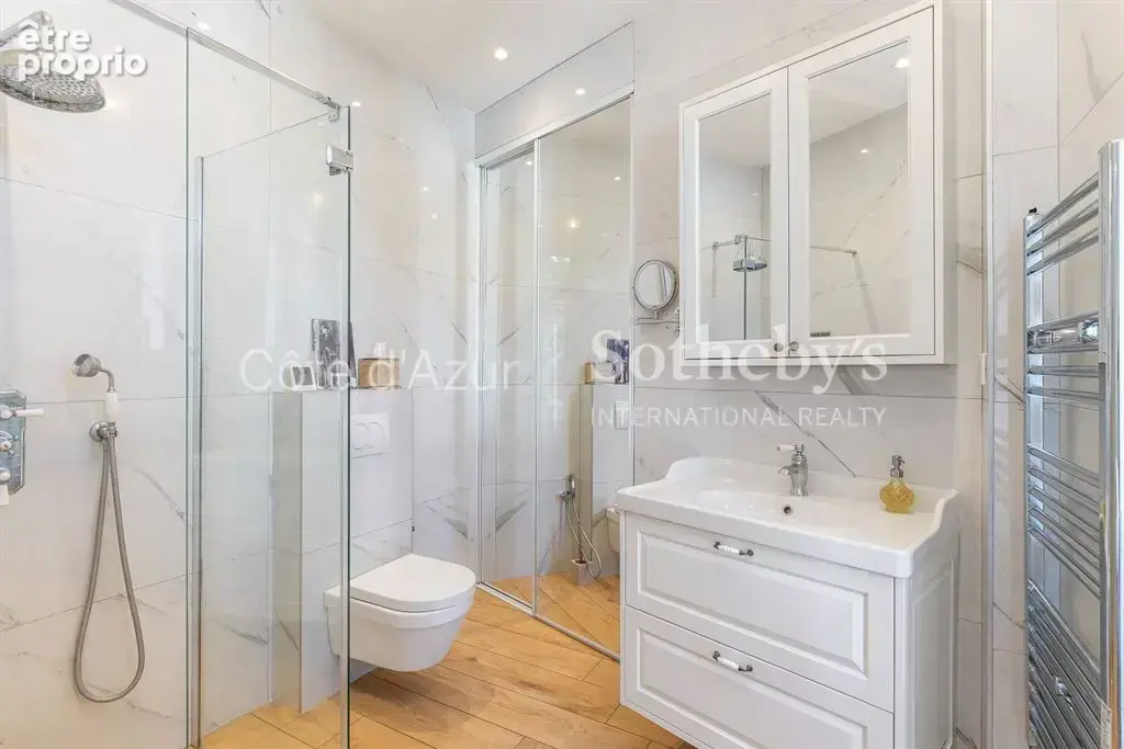 Nice Carré d’Or, appartement bourgeois 4 pièces avec trois chambres et balcon - photo 10