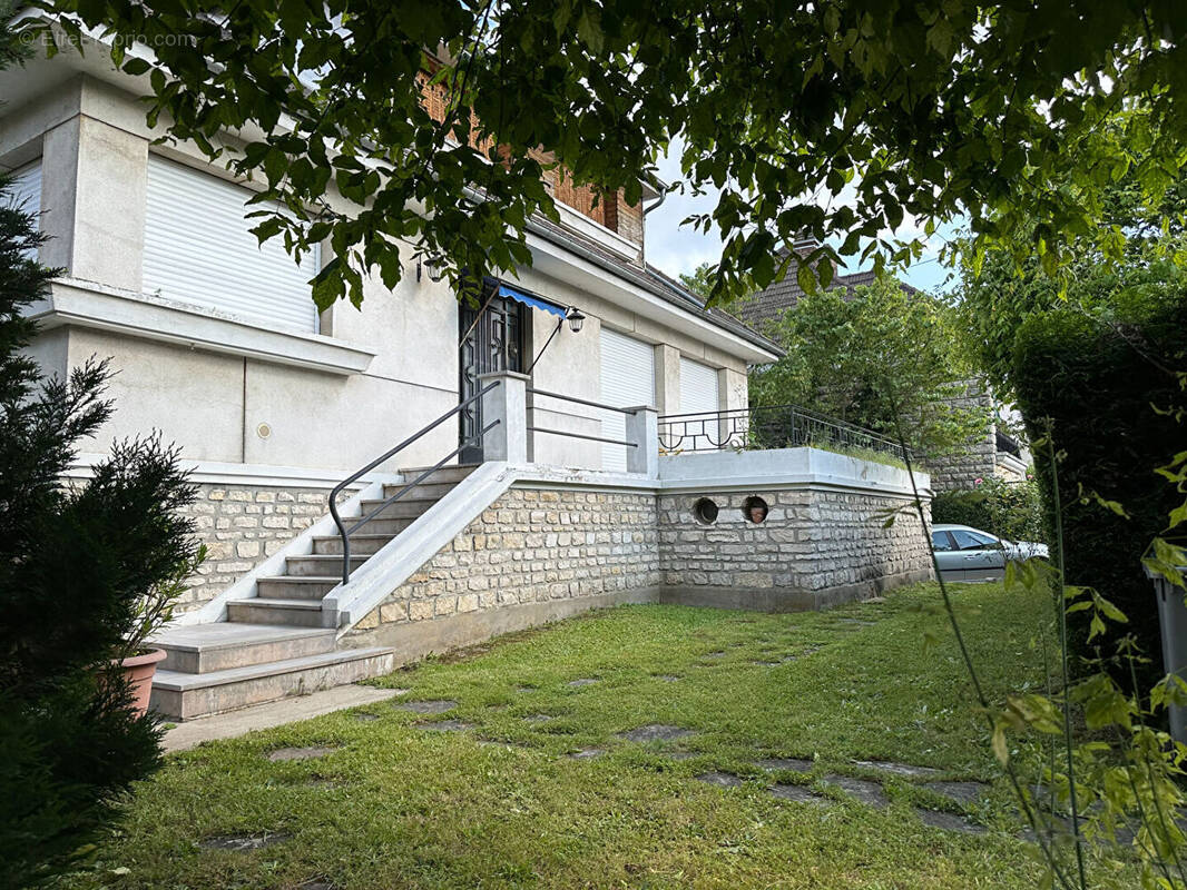 Maison à BAGNEUX