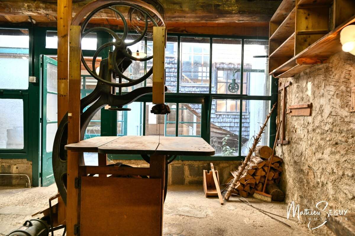 Ancienne maison du menuisier avec son atelier au coeur du village de Millery - photo 32