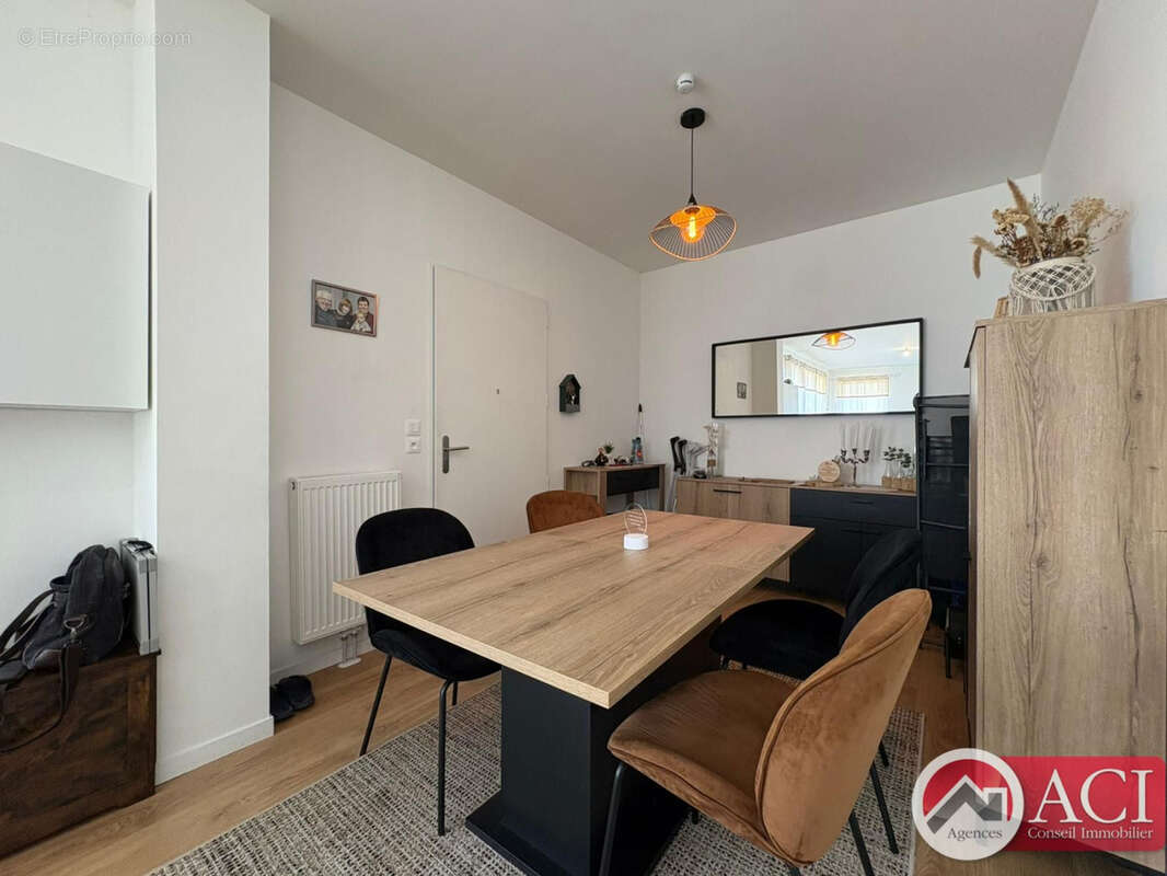 Appartement à AMBLAINVILLE