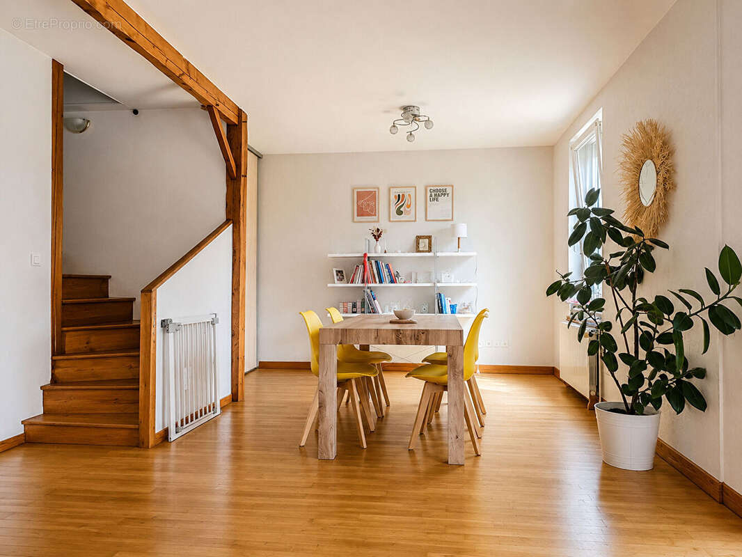 Maison 8 pièces - Les Martres de Veyre - photo 9