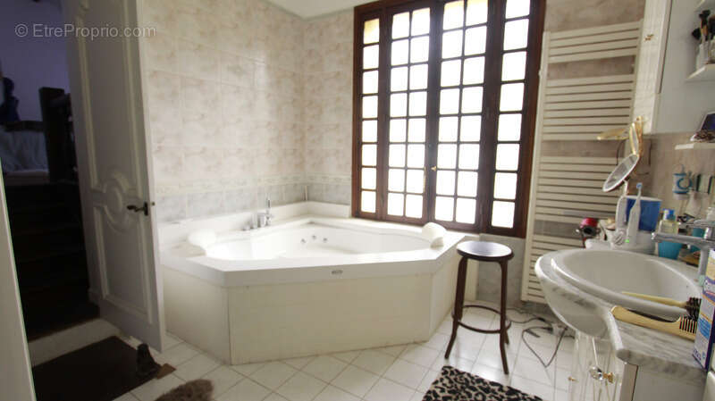 Maison à ROSNY-SOUS-BOIS