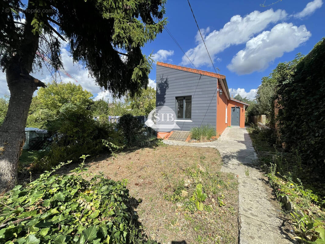 Maison à SAINT-MICHEL-SUR-ORGE