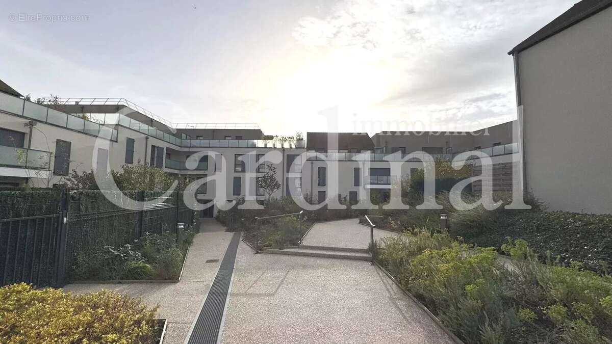 Appartement à NOISY-LE-ROI