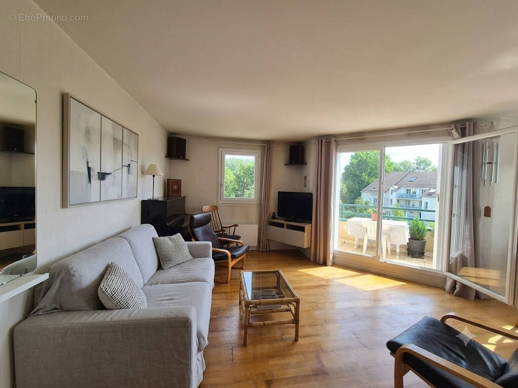 Appartement à VILLEBON-SUR-YVETTE