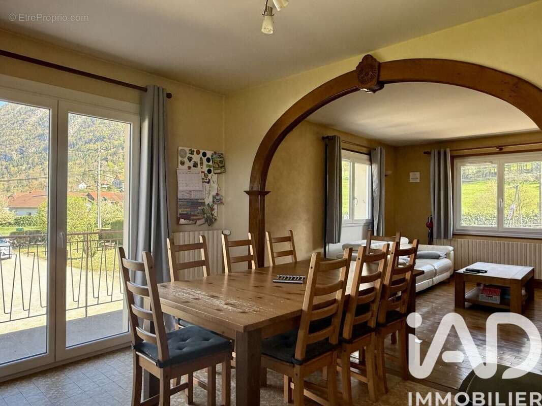 Photo 4 - Maison à BONNEVILLE