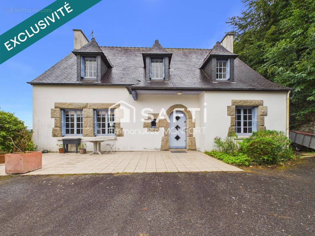 Photo 1 - Maison à SAINT-MARTIN-DES-CHAMPS