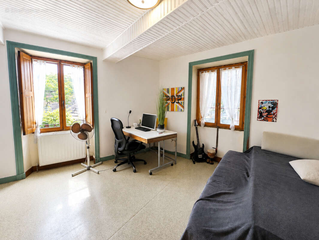 Maison familiale avec grande terrasse - photo 8