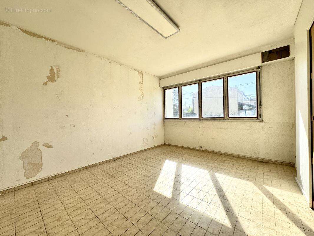 Maison à VILLENAVE-D'ORNON