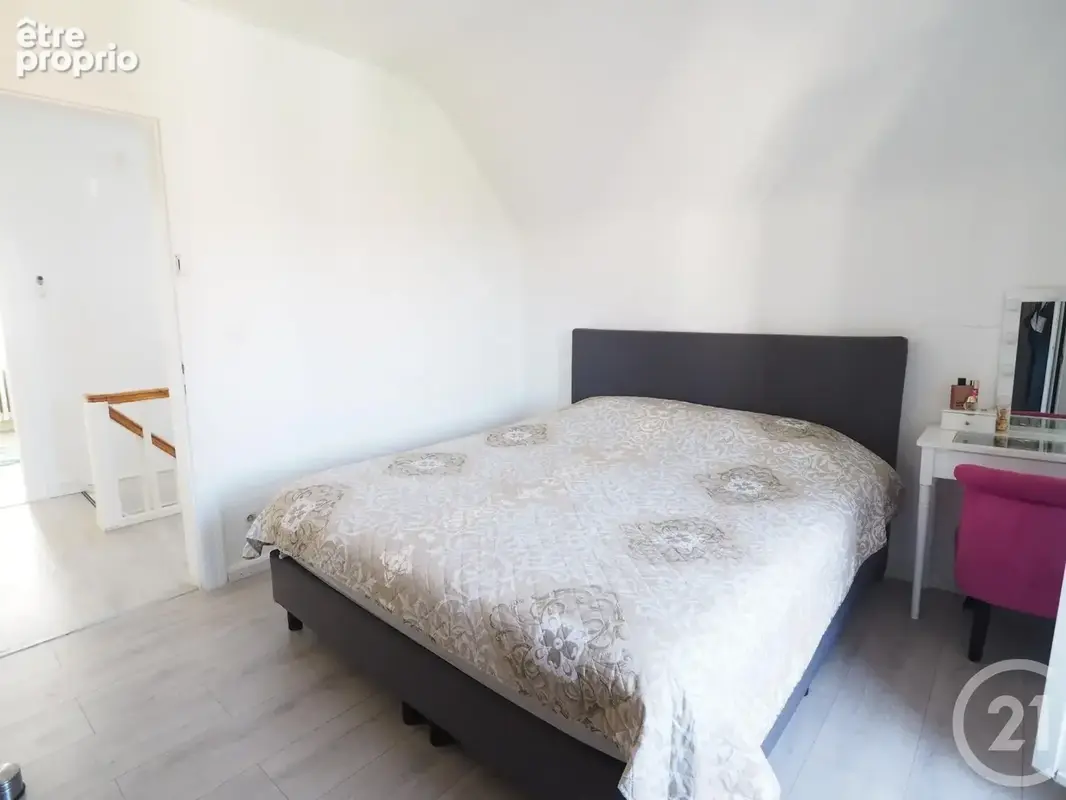 Maison 6 pièces 139 m² à vendre à Eckbolsheim (67201) - photo 8