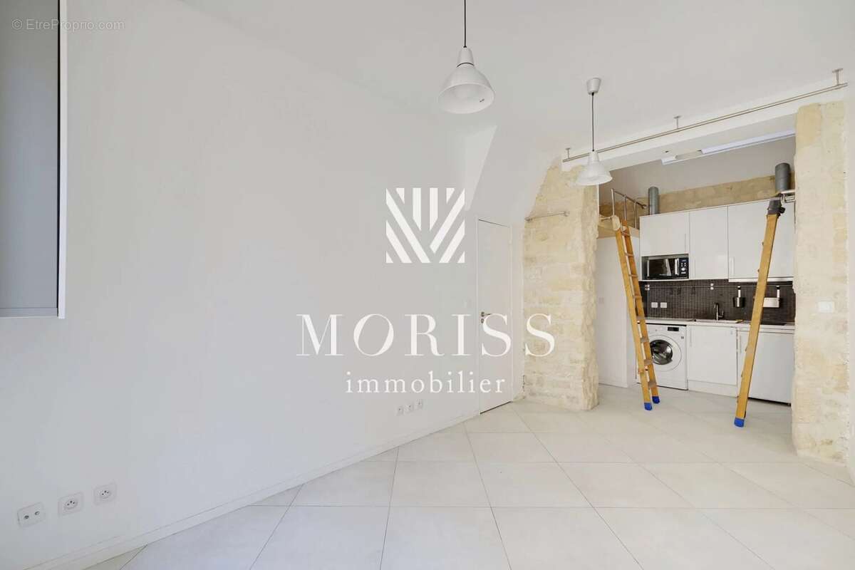 Appartement à PARIS-11E