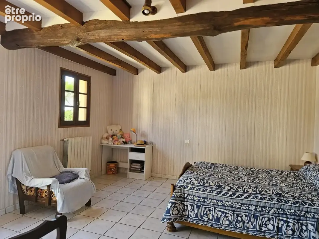 Ferme moderne avec une seconde maison à rénover - photo 14