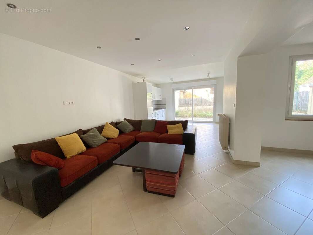 Maison à VERNEUIL-SUR-AVRE