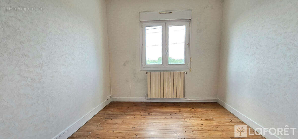 Maison à SAINTES