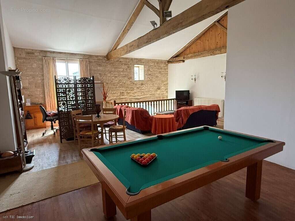 Vaste Maison de Village Avec Piscine Chauffée - photo 29