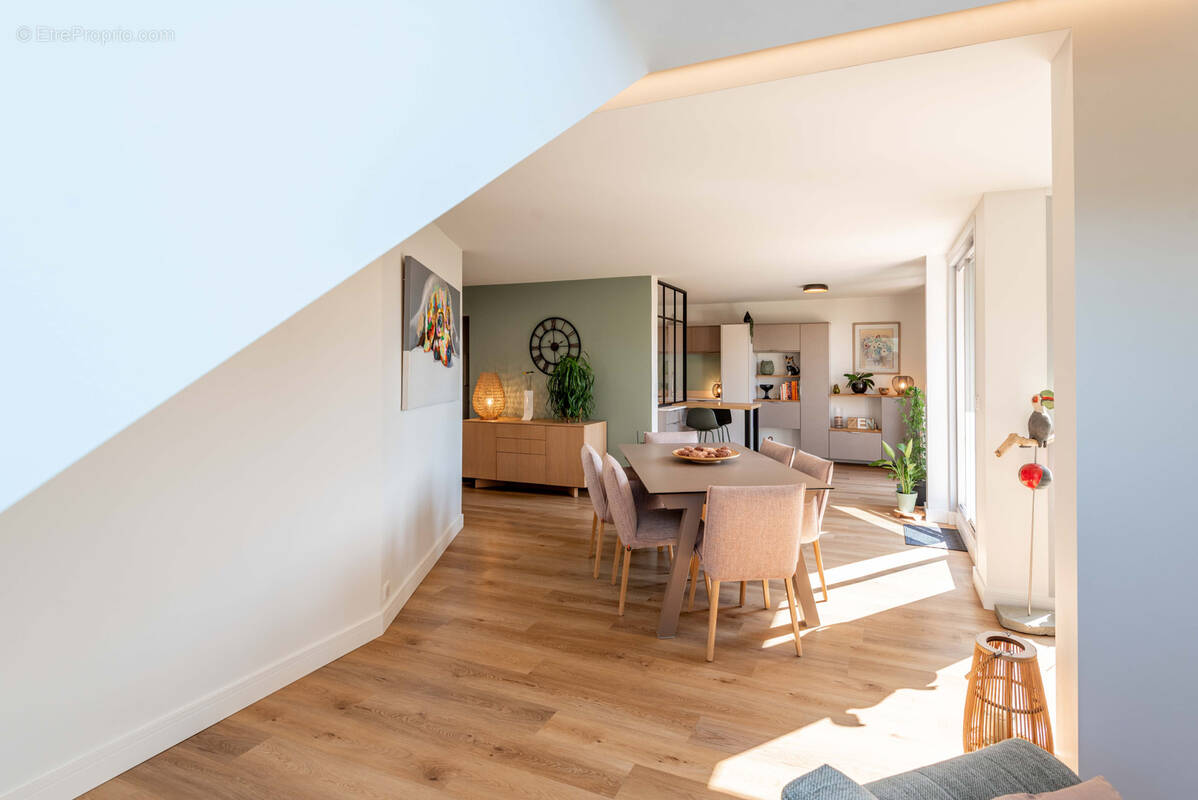 Appartement à DOUVAINE