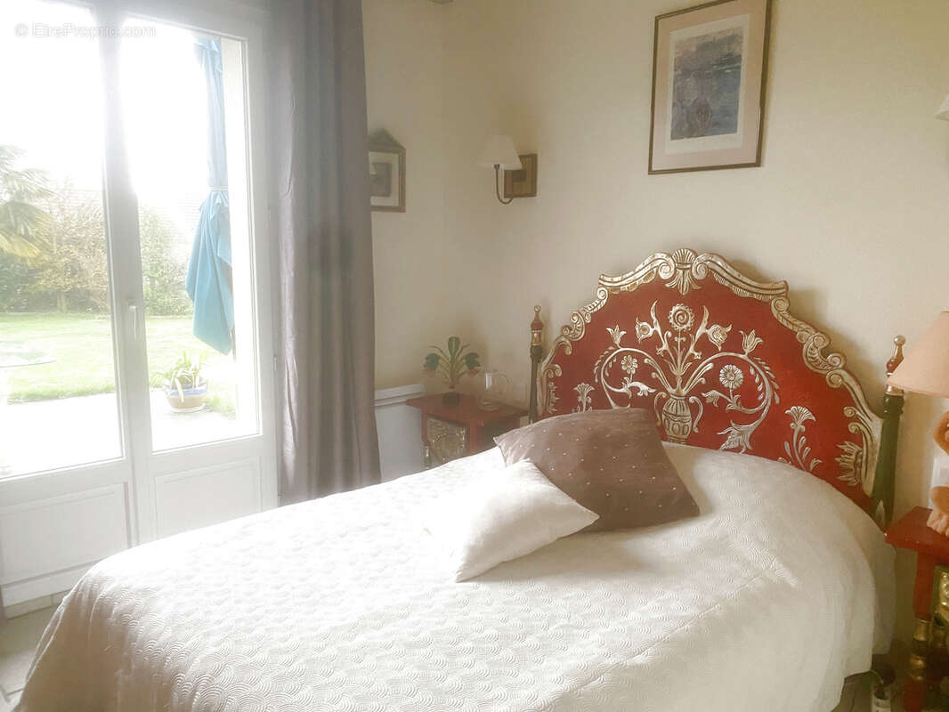 Maison à LE BEC-HELLOUIN