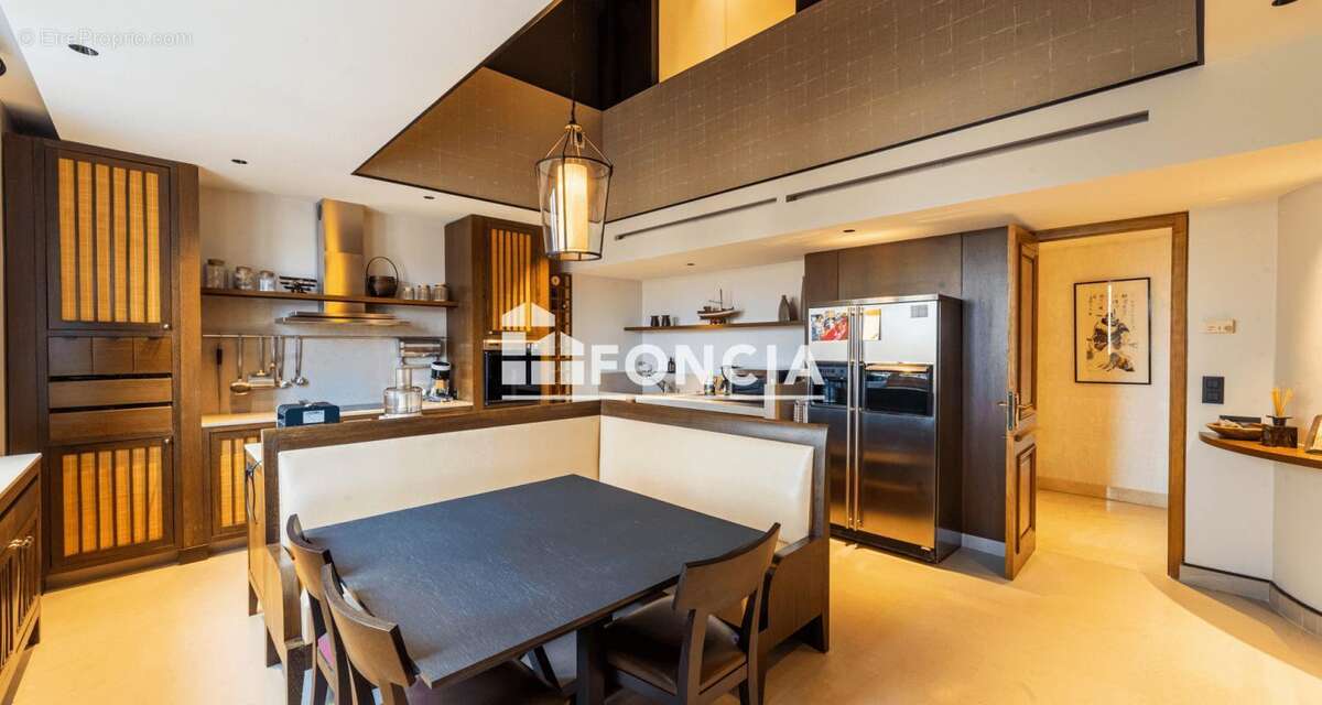 Appartement à LYON-6E