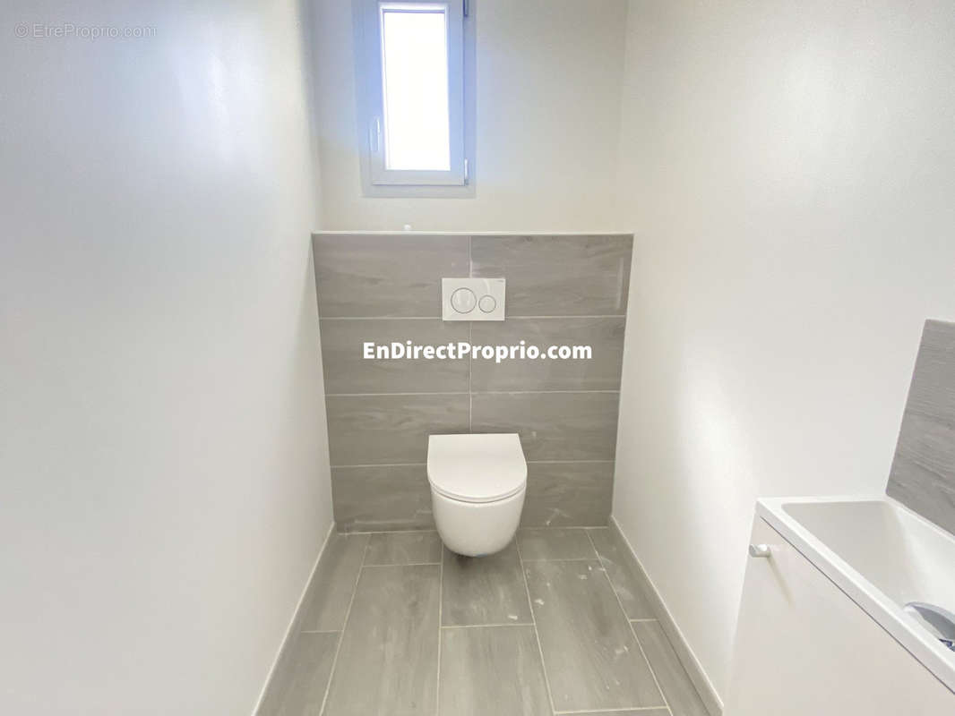 Maison à VILLEMANDEUR