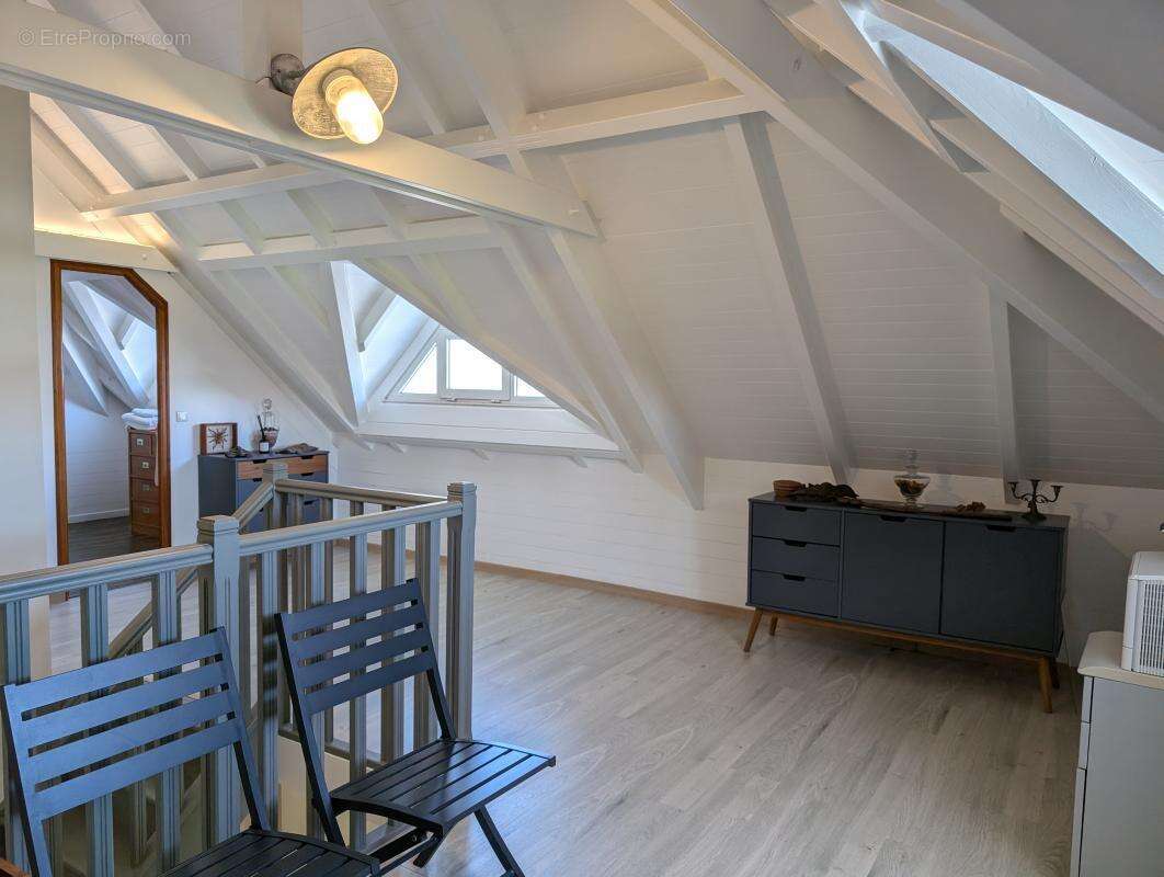 Maison à PETIT-BOURG