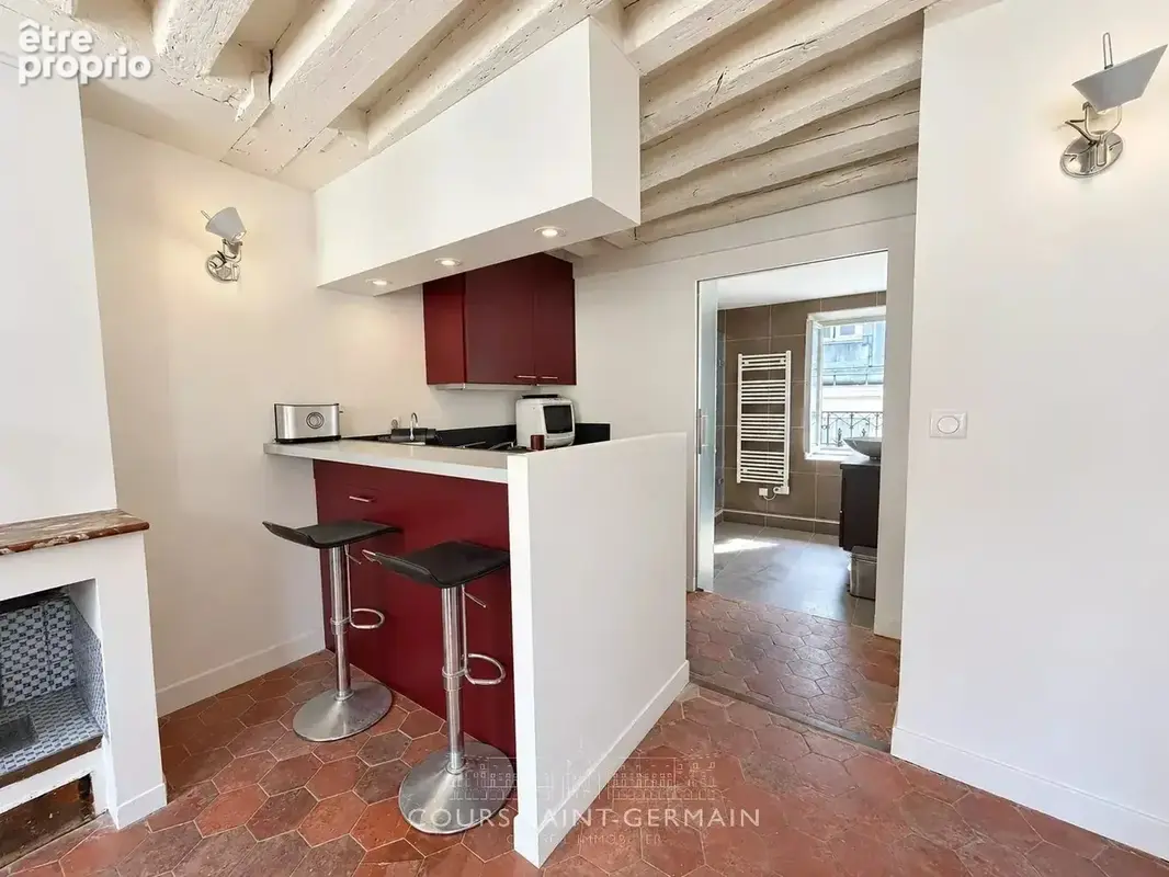 2/3 pièces rénové – Saint-Germain-des-Prés – 47 m² - photo 2