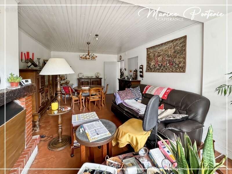Maison à CASTERA-VERDUZAN
