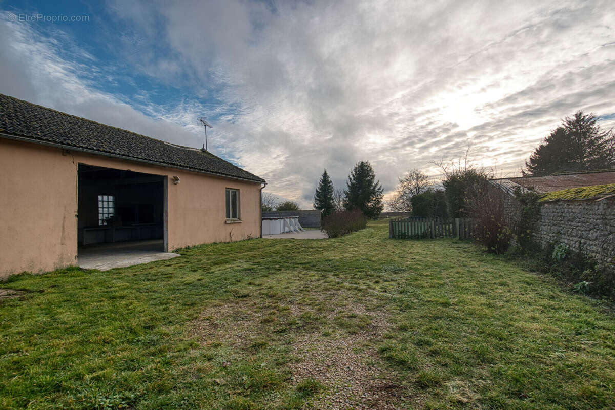 Maison à MALESHERBES