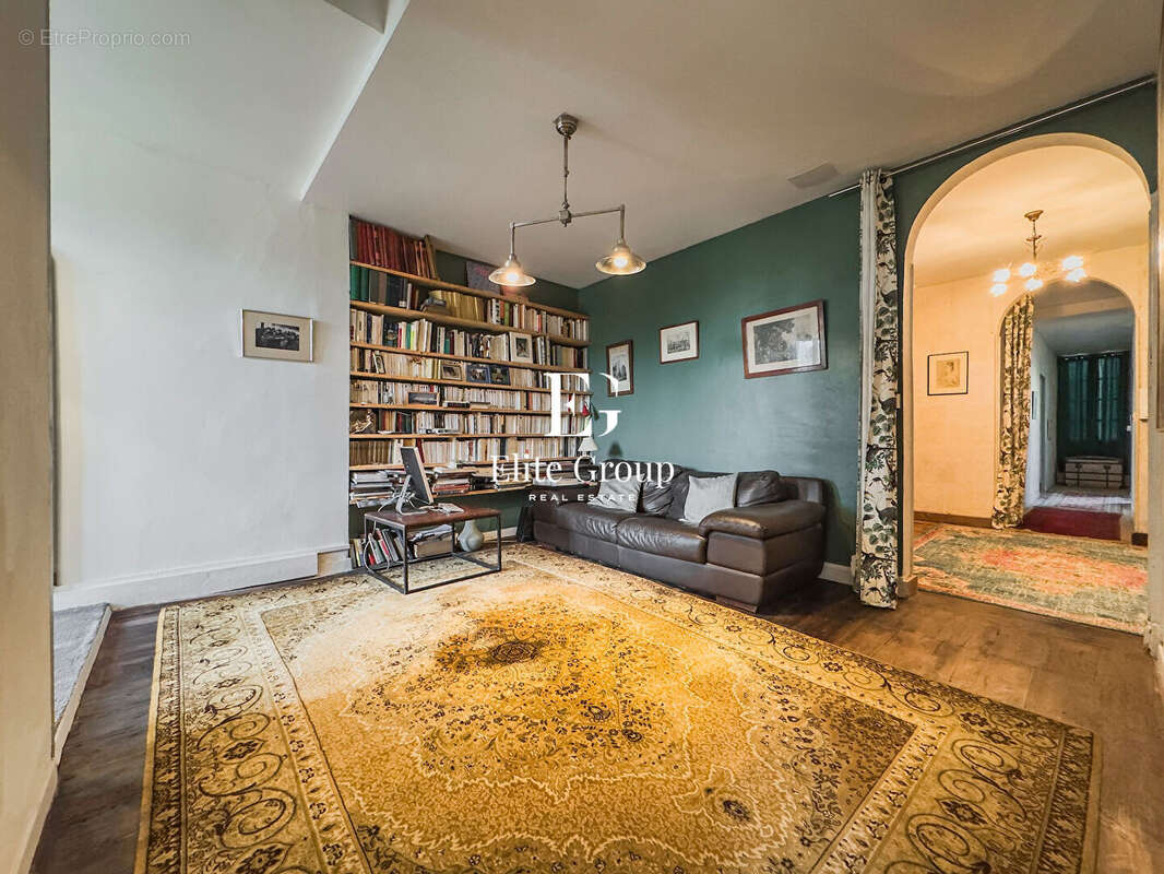 Maison à CHATEAUNEUF-SUR-CHARENTE