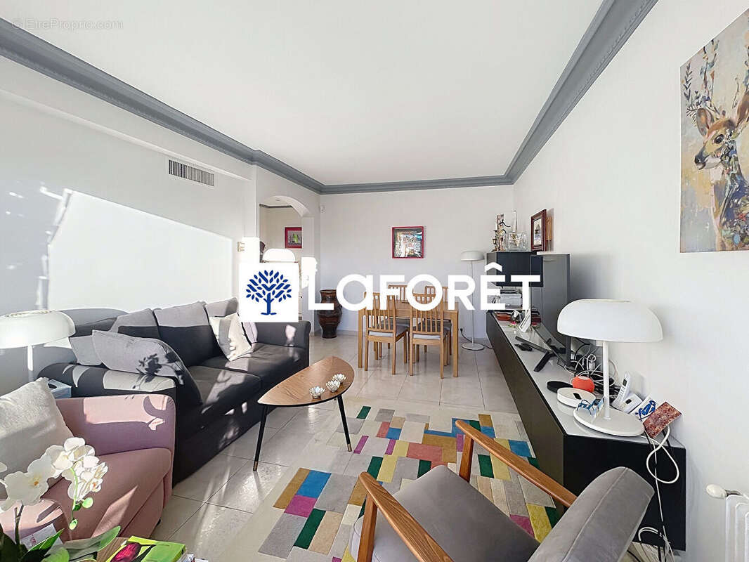 Appartement à CAGNES-SUR-MER