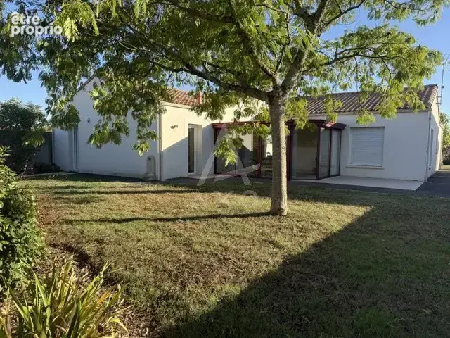 Maison à LES BROUZILS