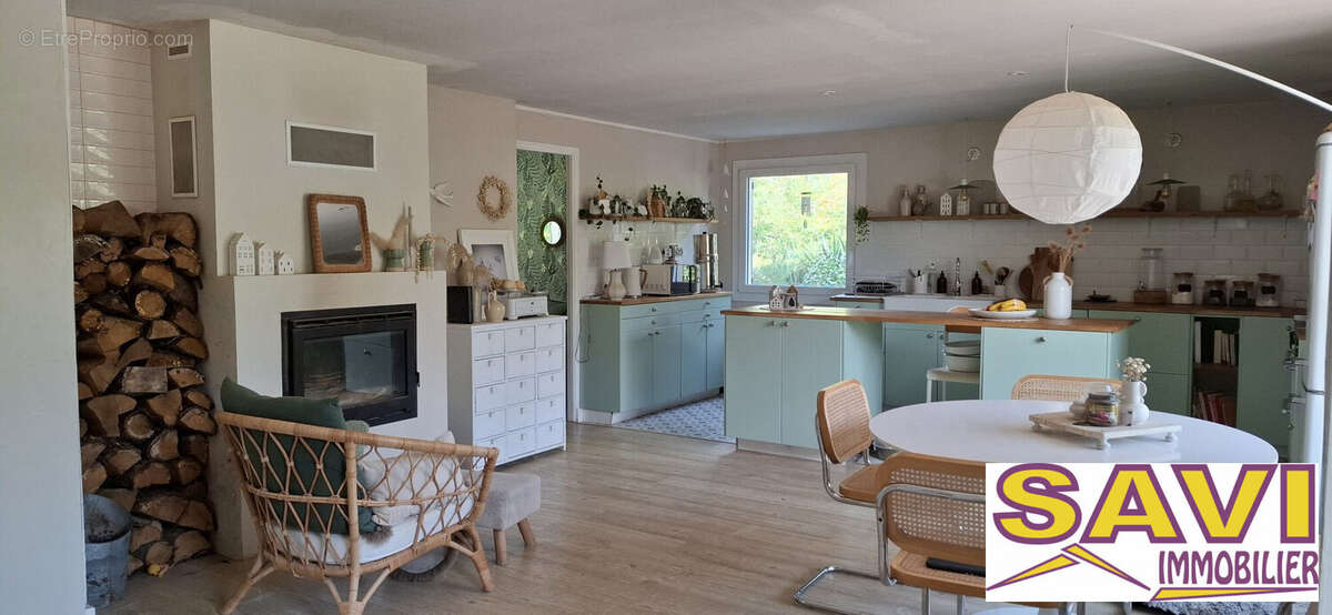 Maison 217 m² à Chevannes  - photo 6